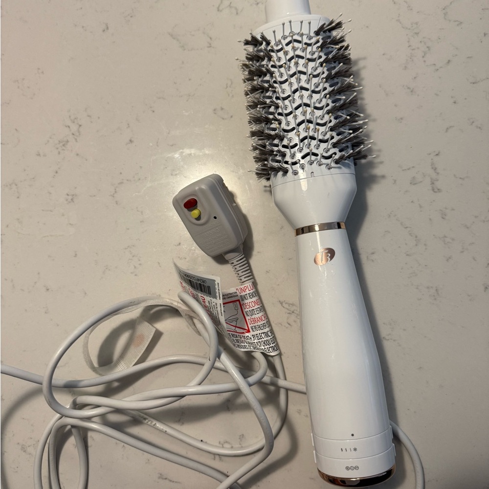 T3 micro airebrush blow dry brush